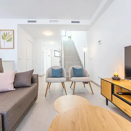 Ama Homes Vgc Apartment Malaga