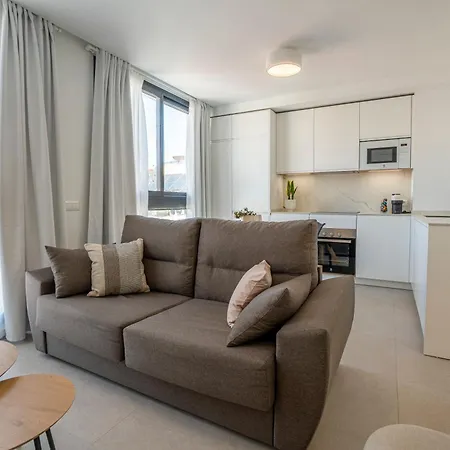 Apartment Ama Homes Vgc Malaga