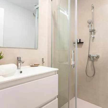 Ama Homes Vgc Apartment Malaga