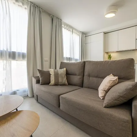Ama Homes Vgc *